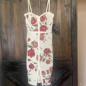 NWT* Material girl floral dress